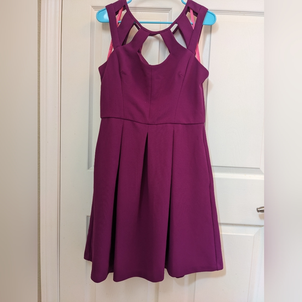 Betsey Johnson cut out fuchsia dress size 14